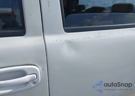 2001 Chevrolet Silverado 1500 Ls z USA, uszkodzony, nr VIN 2GCEC19WX11216857